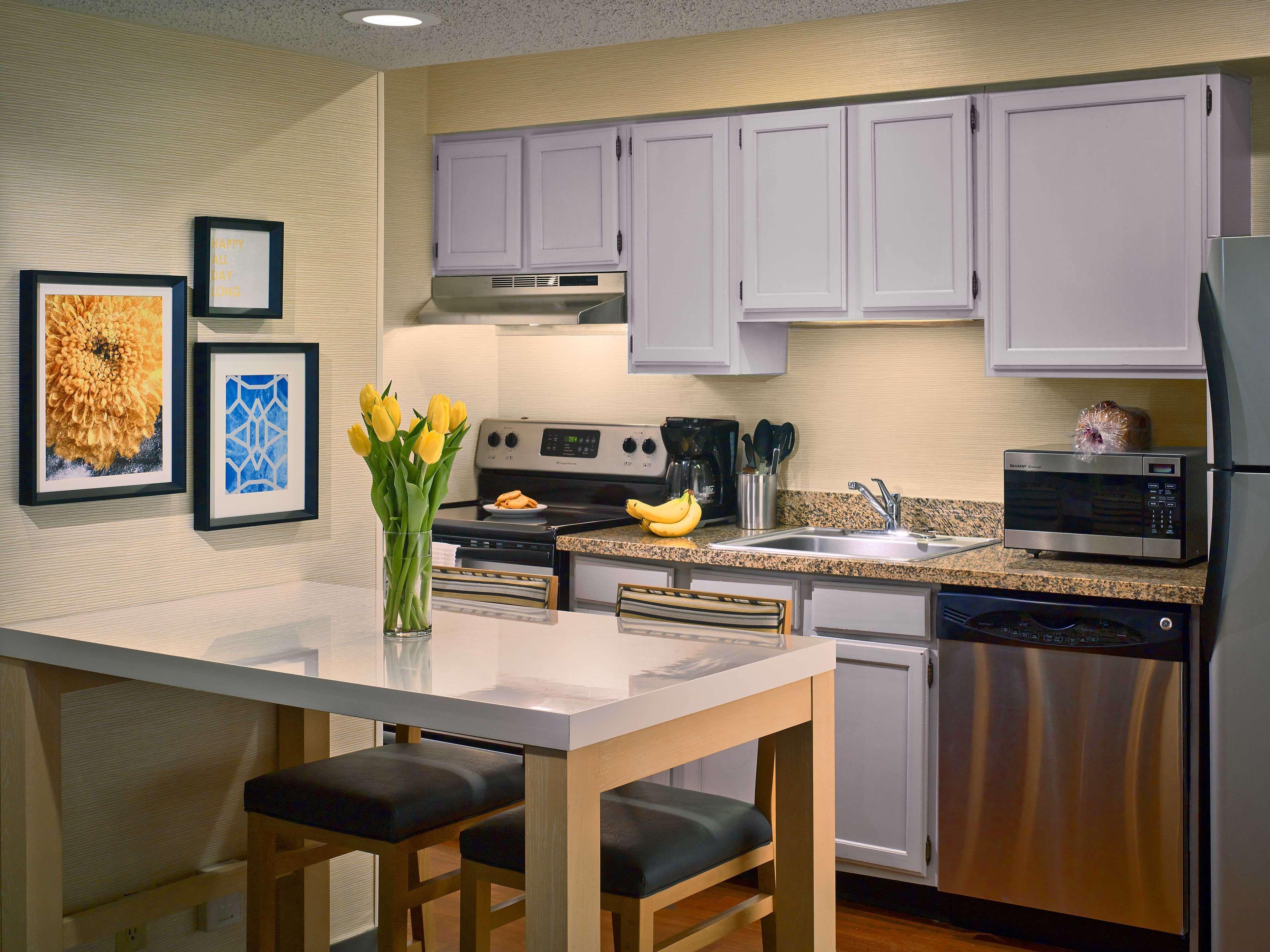 Sonesta Es Suites Cleveland Уестлейк Екстериор снимка