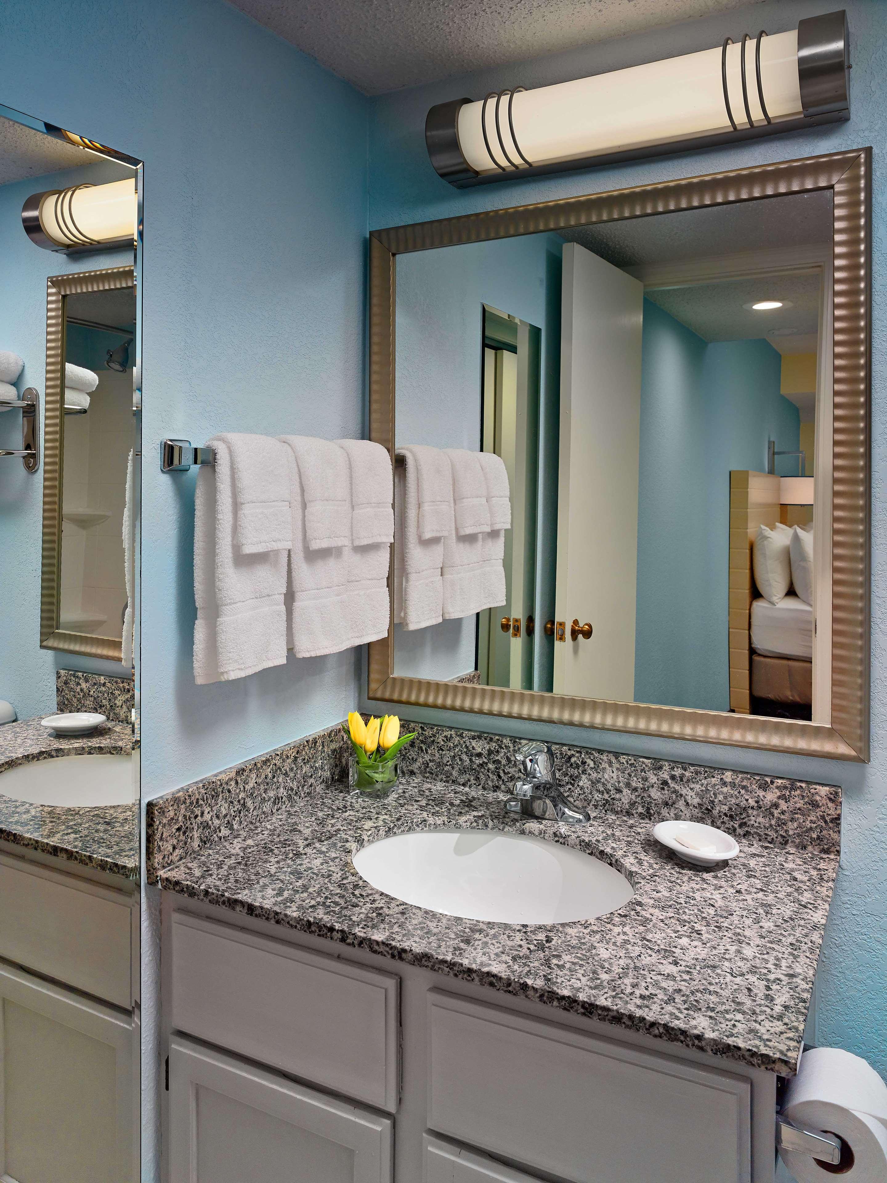 Sonesta Es Suites Cleveland Уестлейк Екстериор снимка