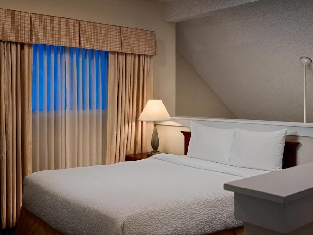 Sonesta Es Suites Cleveland Уестлейк Екстериор снимка