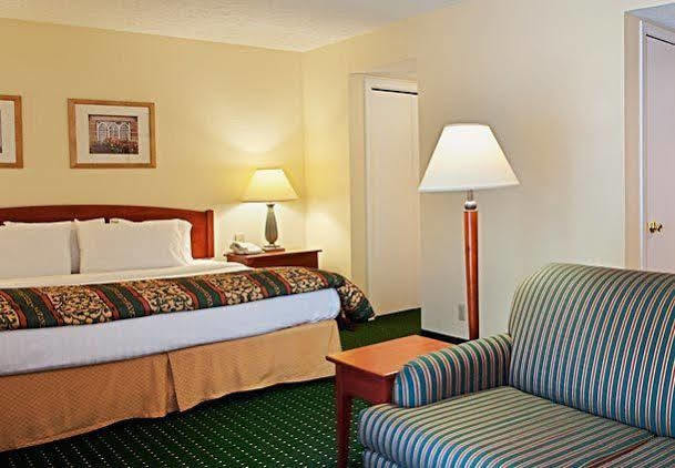Sonesta Es Suites Cleveland Уестлейк Екстериор снимка